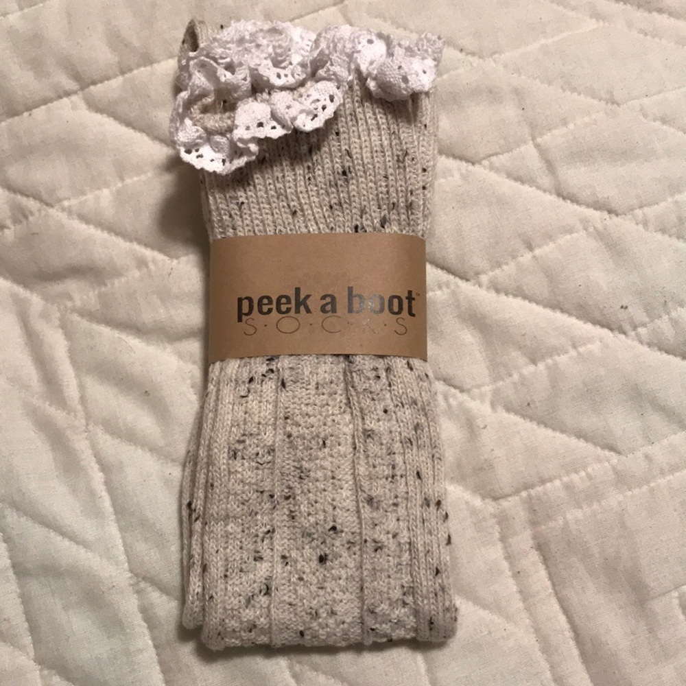 Peek a Boot socks